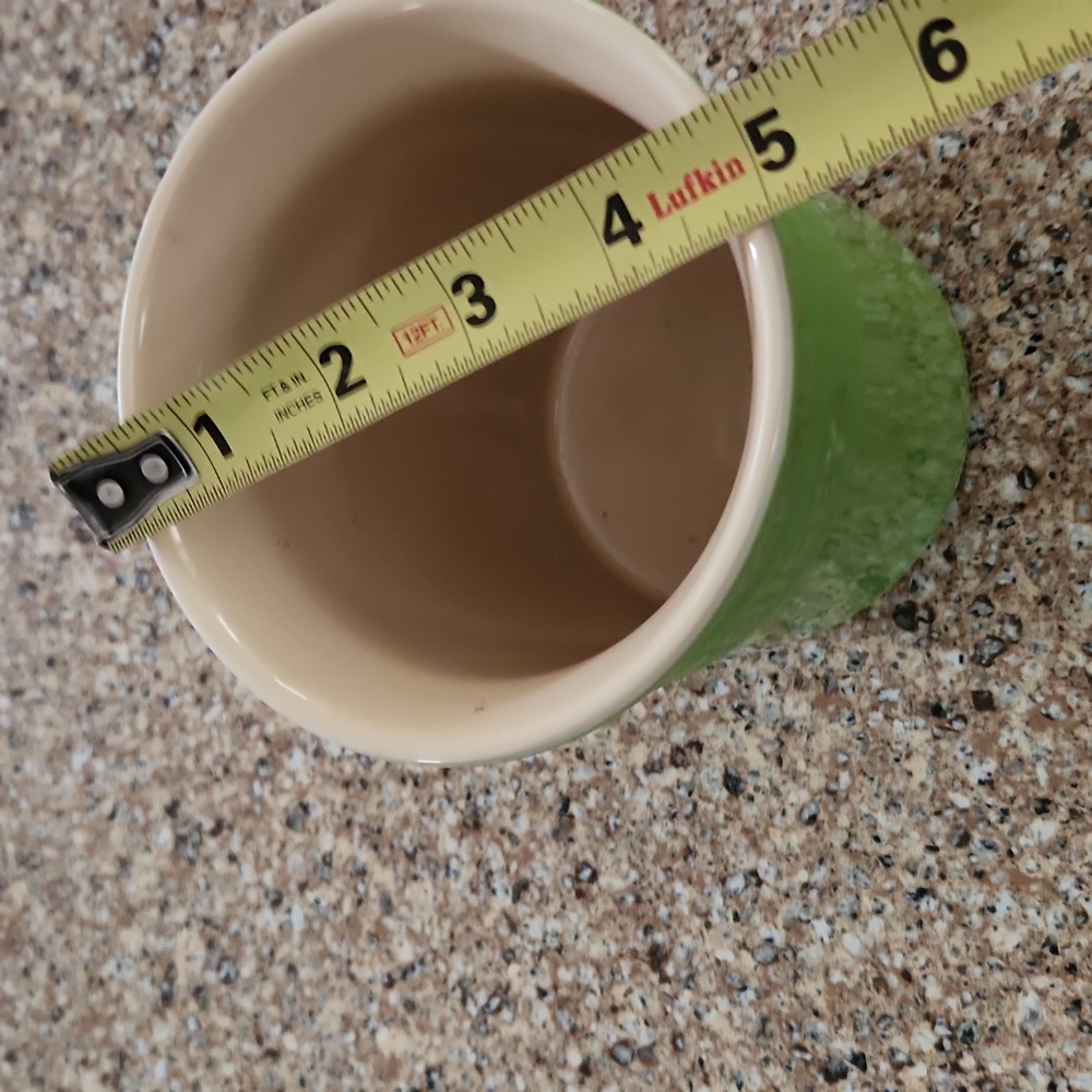 Le Creuset Utensil Crock - Picture 8 of 8